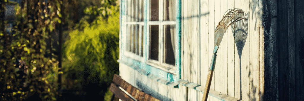 10 Ways to Spruce Up Your Garden Shed