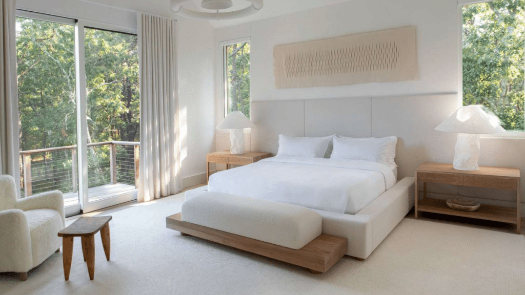 Keys to a Simple Yet Sophisticated Bedroom Look