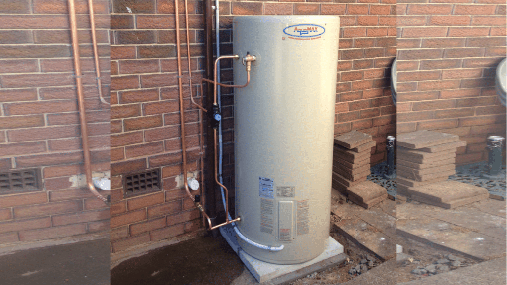 7 Tell-Tale Signs that Your Water Heater Needs to Be Serviced